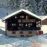 马尔德尔木屋酒店